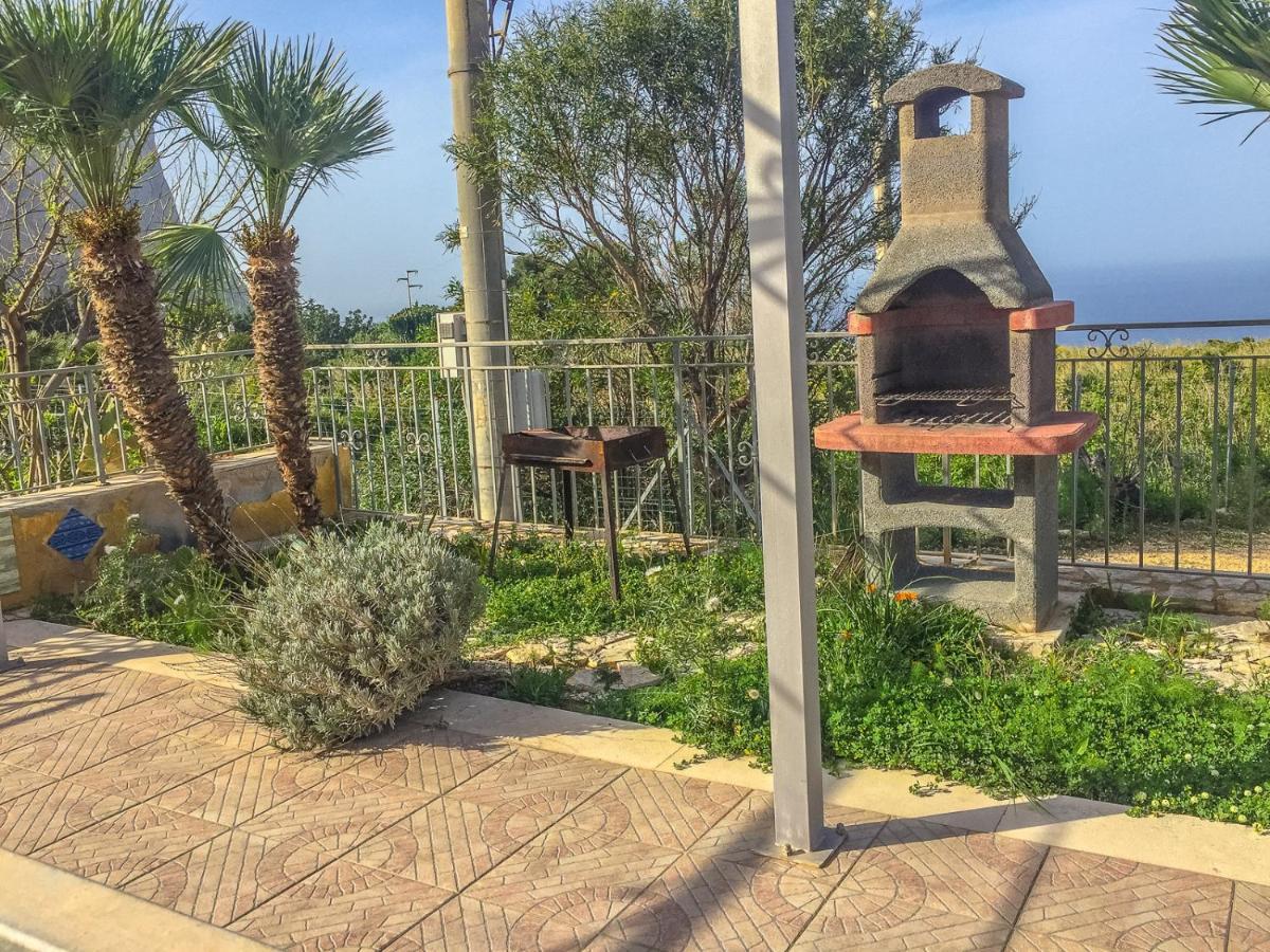Villa Venere Con Vista Sul Mare ซานวิโต โลคาโป ภายนอก รูปภาพ