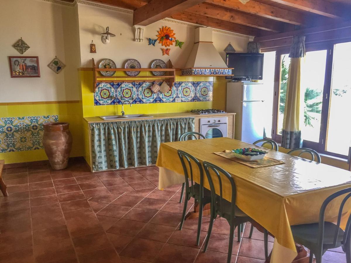 Villa Venere Con Vista Sul Mare ซานวิโต โลคาโป ภายนอก รูปภาพ